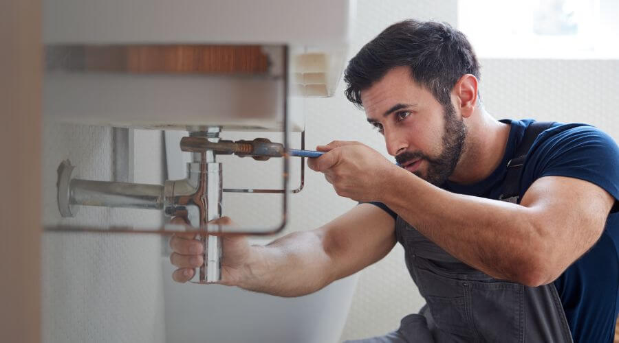 Water heater installation in Wheatland, IN
